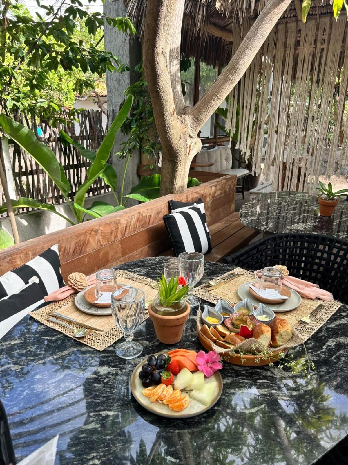 Villa Pantai Boutique Hotel Atins Esterno foto