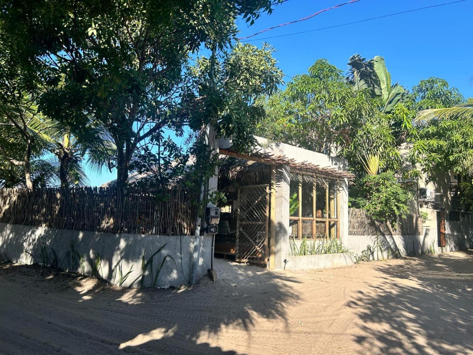 Villa Pantai Boutique Hotel Atins Esterno foto