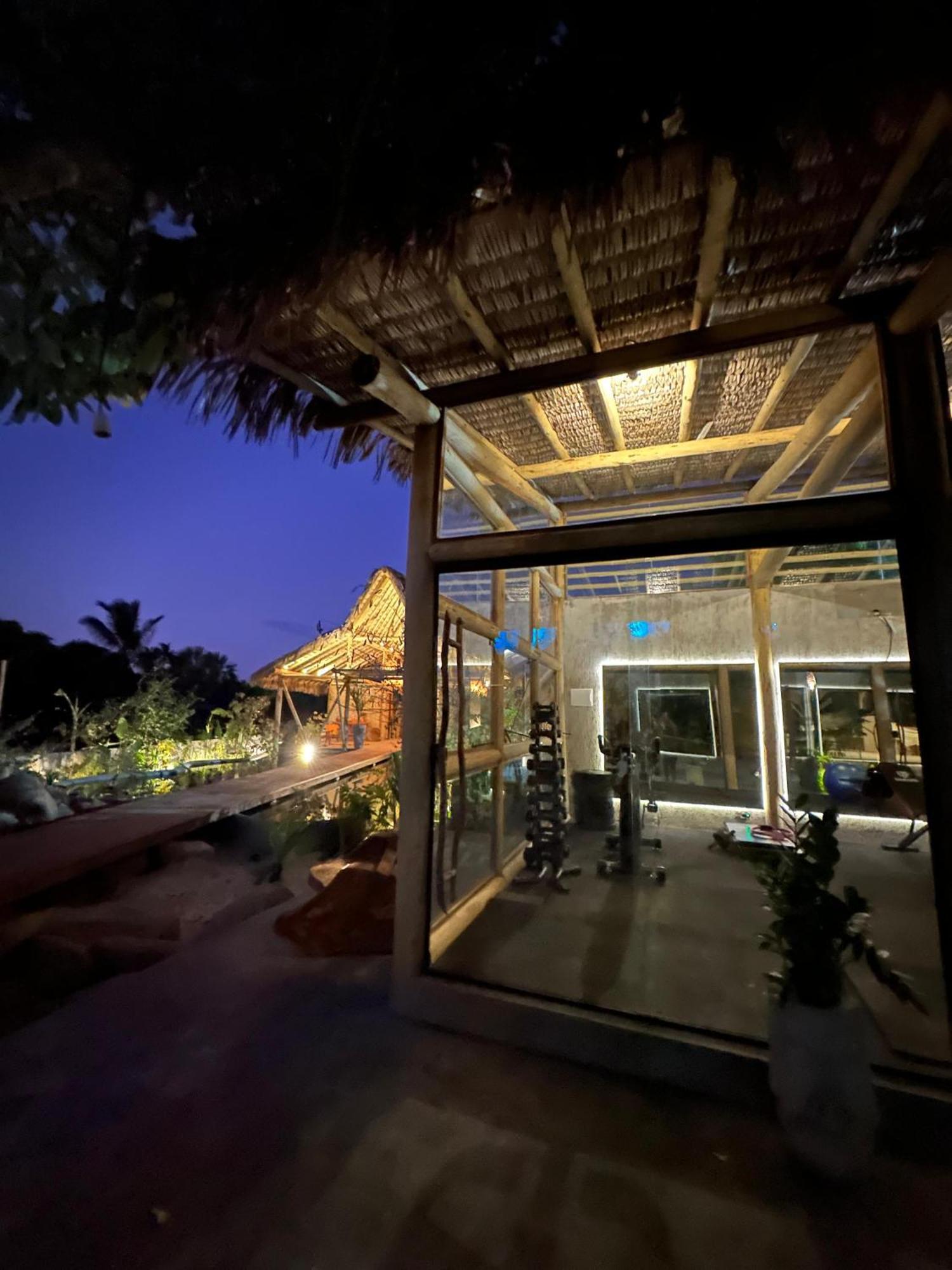 Villa Pantai Boutique Hotel Atins Esterno foto